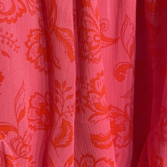 Pink Long Sleeve Romper - Picture 4 of 4